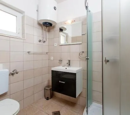 In With Sea View, Balcony, Air Conditioning, Wi-fi Appartamento *